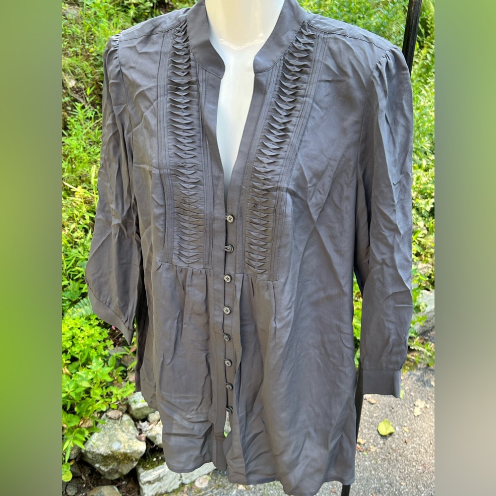 Brand New Banana Republic Blouse